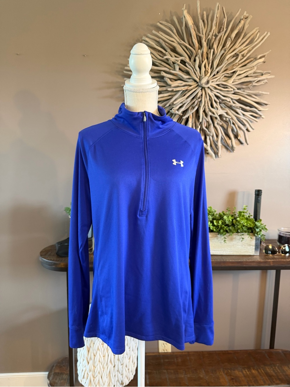 Under Armour Semi Fit Long Sleeve Lightweight top